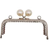 12.5 cm İncili Dikdörtgen Cüzdan Çanta Klipsi Bursu Gümüş Metalli