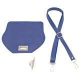 Suni Deri 21x19 cm Kapaklı ve Ayarlı Saplı Çanta Seti Mavi Renk Gümüş Metalli