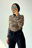 Yarım Balıkçı Yaka Zebra Desenli Body Sütlü Kahve