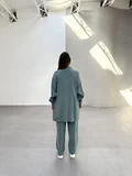 Uzun Gömlek Üst, Basic İçlik ve Rahat Pantolon Üçlü Takım