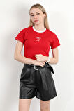 Kadın Bisiklet Yaka Fiyonk Nakışlı T-Shirt Kırmızı - 925052