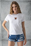 Kadın Bisiklet Yaka Ayıcık Nakışlı %100 Pamuklu T-Shirt Beyaz - 25786