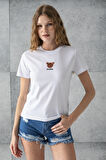 Kadın Bisiklet Yaka Ayıcık Nakışlı %100 Pamuklu T-Shirt Beyaz - 25786