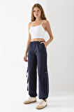 Kadın Beli ve Paçası Stoperli Kargo Cep Paraşüt Pantolon Lacivert - 25664