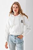 Kadın Kapüşonlu Ayıcık Nakışlı 3İp Crop Sweatshirt Beyaz - 2668