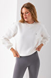 Kadın Bisiklet Yaka Fiyonk Aksesuarlı 3İp Sweatshirt Beyaz - 2624