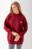 Kadın Bisiklet Yaka Fiyonk Kalp Nakışlı Oversize 3İp Sweatshirt Bordo - 2629