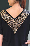 Sırtı Leopar Garnili Cepli Bluz