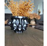 Megg Polyface