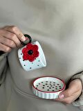 Kırmızı Benekli Çiçek Mug