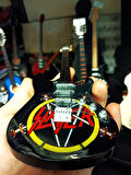 Slayer Rock Müzik Grubu Elektro Gitar El Yapımı Ahşap Minyatür Hediyelik Biblo 25 cm