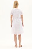 Şile Bezi Beyaz Kısa Kol Nakışlı Yaka Yazlık Elbise