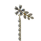 Uretti - Melik 9215 Taşlı Çiçek ve İnci Detaylı Şık Model Kıkırdak Küpe