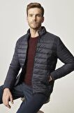 Erkek Lacivert Standart Fit Ultra Hafif Soğuk Geçirmez Casual Mont