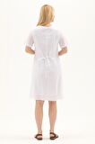 Şile Bezi Beyaz Kısa Kol Kruvaze Yaka Nakışlı Yazlık Midi Elbise