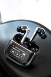 Kablosuz Bluetooth Kulaklık Ekranlı Uzun Şarj Süreli ANC Destekli