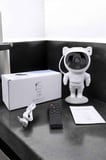 Astronot Görünümlü Projeksiyon Speaker Taşınabilir