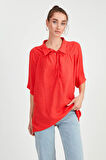 Önü Düğmeli Bağlamalı Bluz