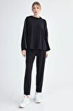 Yuvarlak Yaka Kenarı Şeritli Oversize Bluz
