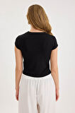 Yuvarlak Yaka Kısa Kol Crop Bluz