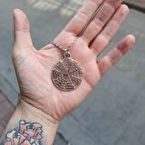 Herşey Nota Örümcek Ağı Kolye