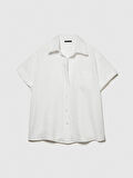 %100 Keten Düğmeli Göğüs Cepli Kısa Kollu Gömlek Kadın Beyaz Gömlek - 324P5BMLLQ042