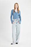 DeFacto Coool Fitted Basic Düz Düğmeli Uzun Kollu Crop Gömlek A0012AX24AUBE458
