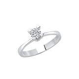 Pırlanta Kalpli Tektaş Yüzük