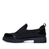 Taş Detaylı Siyah Rugan Casual Kadın Ayakkabı