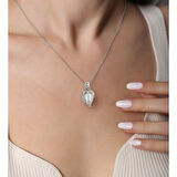 Zarif Kadın için İstridye İçinde İnci Kolye