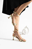 Altın Topuklu Ayakkabı (7,5cm)