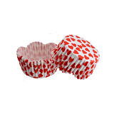 Cupcake Kalıbı Pet Kapsül Dalgalı Kek Kalıbı 65X38 MM (100 Adet)  Beyaza Sık Kalp Desen