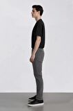 DeFacto Sergio Regular Fit Normal Kalıp Normal Bel Boru Paça Jean Pantolon E3321AX25SPNM55
