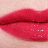 Chanel Rouge Coco Gloss 762 Heart Beat Dudak Parlatıcısı