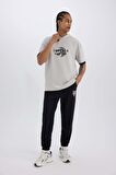 DeFactoFit Kalın Jogger Eşofman Altı NBA Chicago Bulls Standart Fit Cepli Beli Bağcıklı Lastikli Paça D3251AX24WNBK81