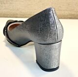Bilener 450 Bayan Kapalı Taşlı Kısa Kalın Ökçeli Stiletto Ayakkabı