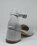 Miniwomen 771 Çocuk Taşlı Önü Ve Arkası Kapalı Yan Açık Topuklu Abiye Ayakkabı Gümüş Simli