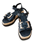 Castle Black 35182 Kadın Tokalı Dolgu Taban Sandalet Siyah