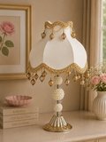 Ekru Kadife Gold İşlemeli Ponponlu Başlık İncili Gold Metal Ayaklı Klasik Model Abajur 50x30cm