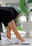 Sivri Burun Topuklu Ayakkabı Cilt Beyaz Topuk Boyu 3 Cm