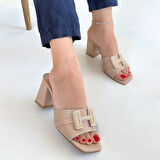 Boncuk İşlemeli Topuklu Terlik Cilt Bej Topuk Boyu 7 Cm