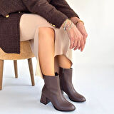 Yandan Fermuarlı Topuklu Bot Kahverengi Topuk Boyu 6 Cm