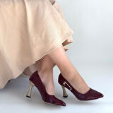 Sivri Burun Toka Detaylı Topuklu Ayakkabı Bordo Topuk Boyu 9 Cm