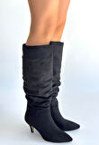 Sivri Burun Diz Altı Körüklü Topuklu Çizme Süet Siyah Topuk Boyu 7 Cm
