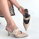 Sivri Burun Tokalı İnce Topuklu Terlik Cilt Bej Topuk Boyu 7 Cm