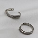 Minimal Baget Dizilim Taşlı Küpe Silver