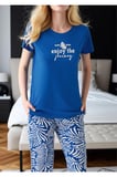Kadın Enjoy the Journey Baskılı Kapri Pijama Takımı - Yaprak Desenli Pamuklu Set