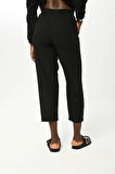 KADIN BELİ LASTİKLİ RAHAT KALIP DÜZ RENK PANTOLON