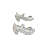 Fiyra 9051 Beyaz Kurdaleli Cırtlı Bantlı Kız Çocuk Topuklu Ayakkabı