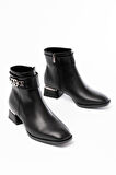  Siyah Toka Aksesuarlı Topuklu Fermuarlı Günlük Kadın Bot